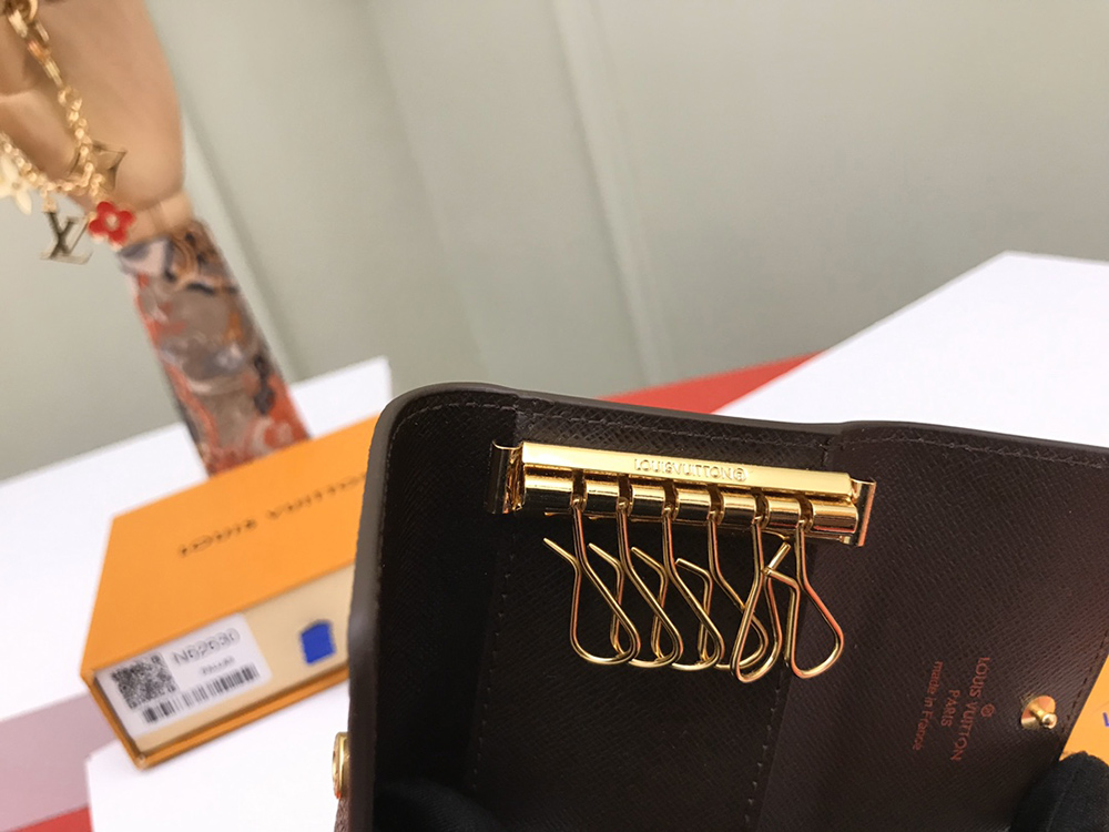 l0*is V*t0n wallets n62630 10*7cm