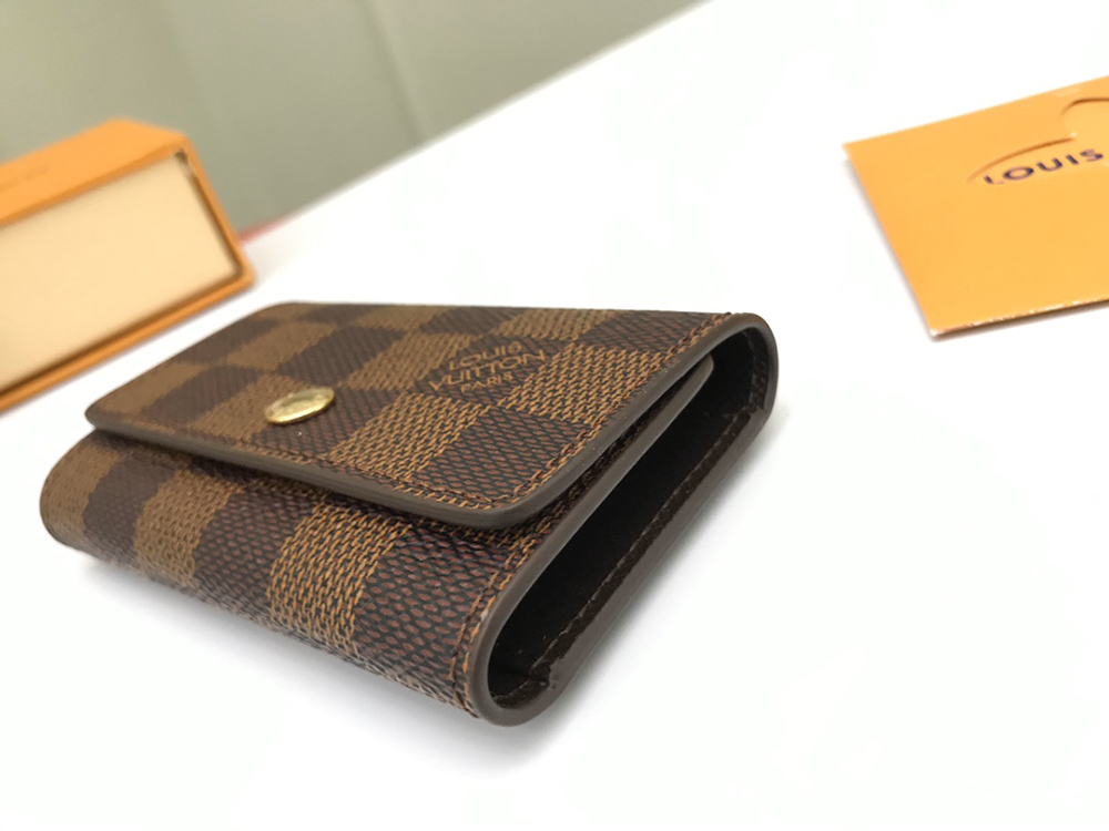 l0*is V*t0n wallets n62630 10*7cm