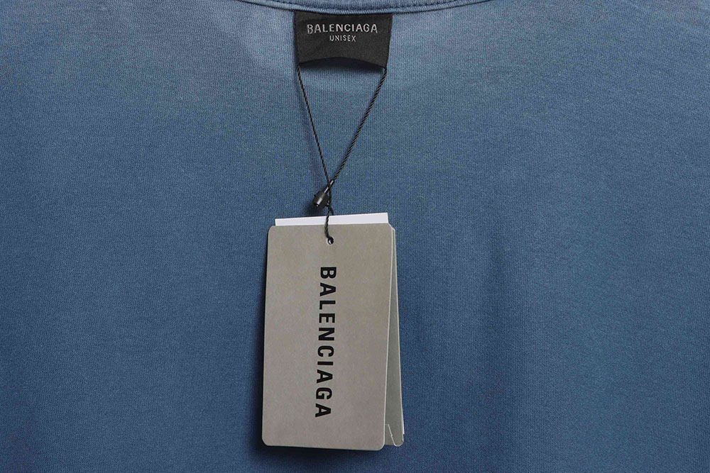 Ba*len*cia*ga blue patch gradient washed short sleeves