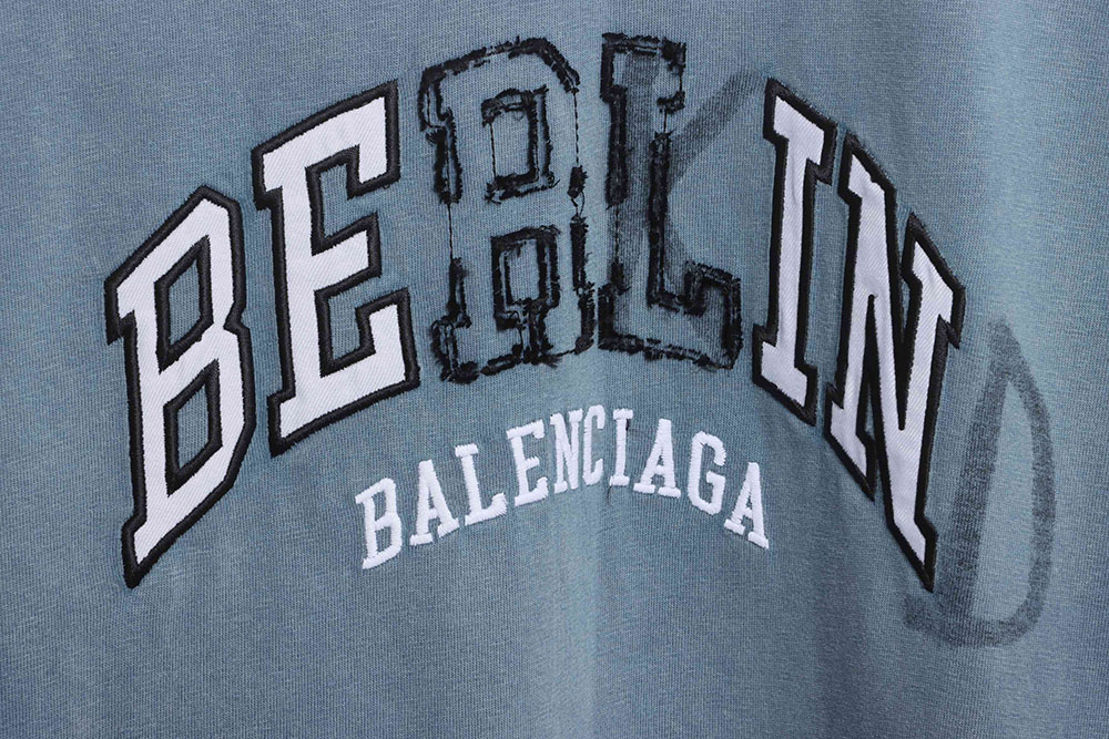 Ba*len*cia*ga blue patch gradient washed short sleeves