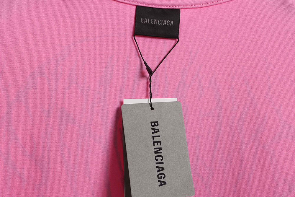 Ba*len*cia*ga year of the dragon limited edition graffiti lettering short sleeves