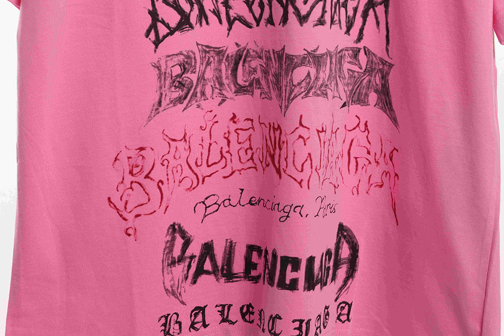 Ba*len*cia*ga year of the dragon limited edition graffiti lettering short sleeves