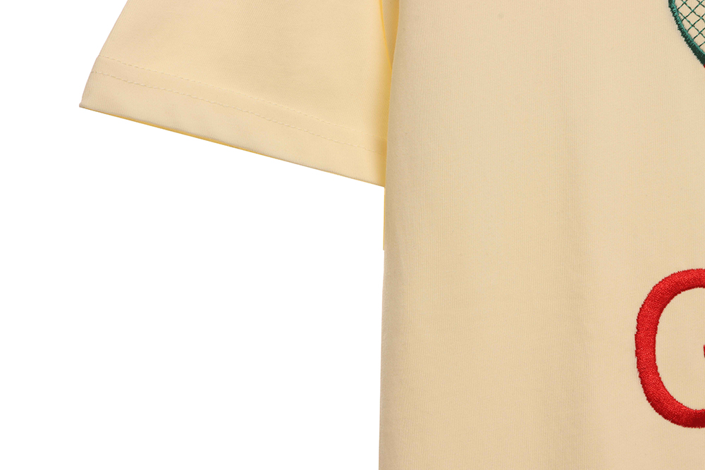 G*u*i tennis racket printed short sleeves