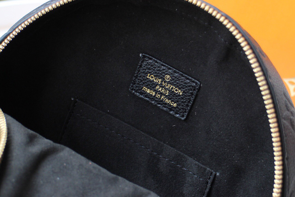 l0*is V*t0n bags m45167 20*22.5*8cm