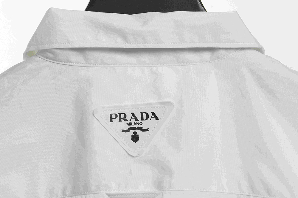 Pra*a piranha print shirt