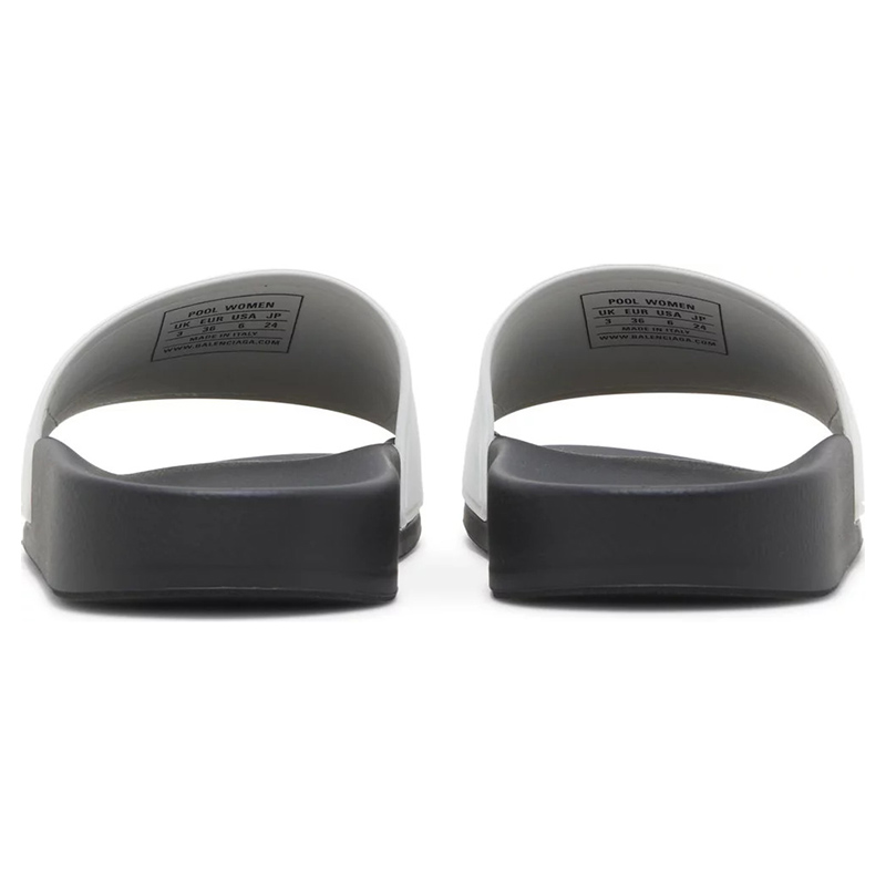 Ba*len*cia*ga  pool slides 