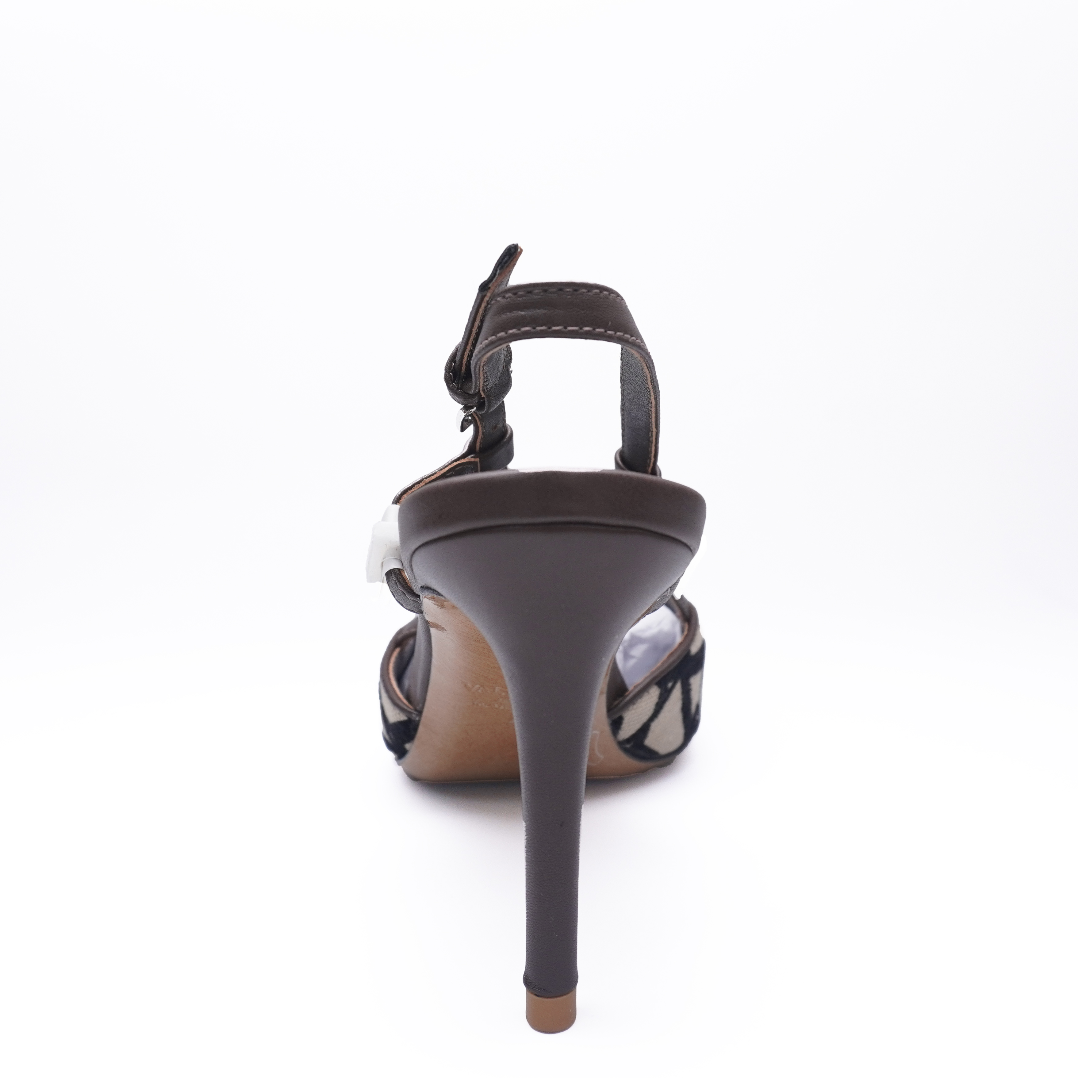 VALENTINO GARAVANI VLogo Signature Pumps