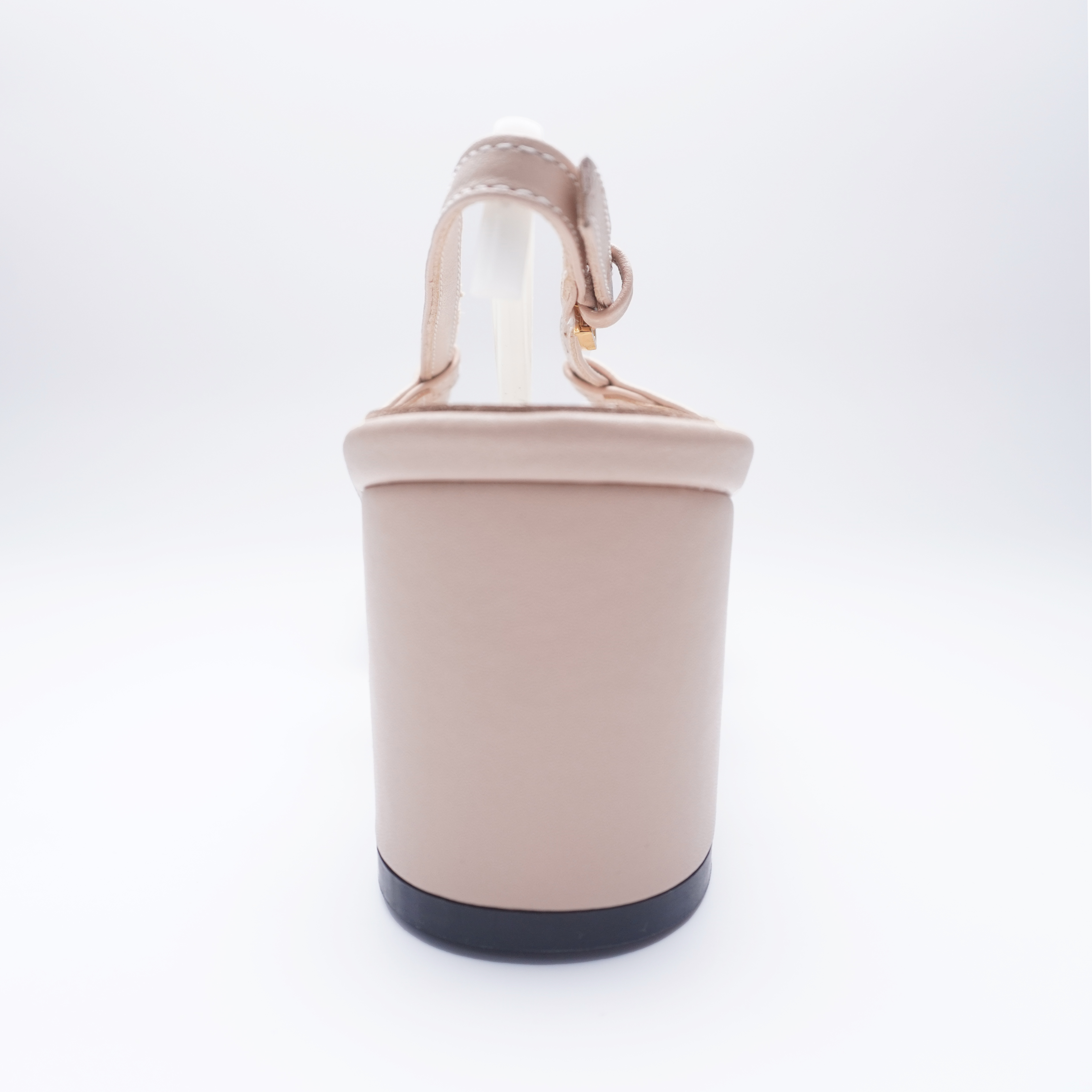 G*u*i lady slingback leather pumps