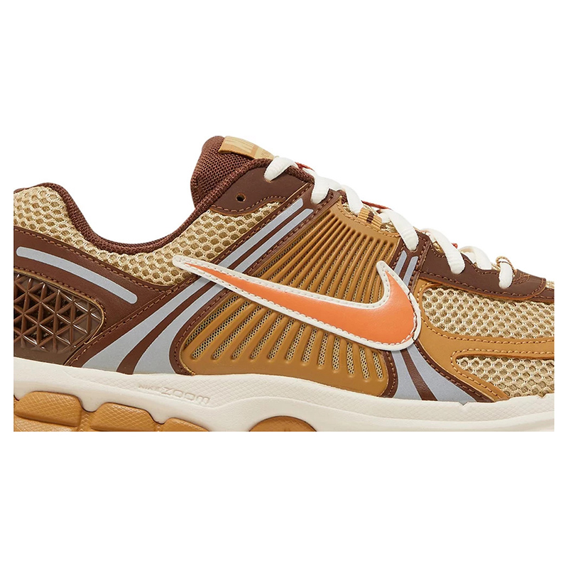 Air Zoom Vomero 5
