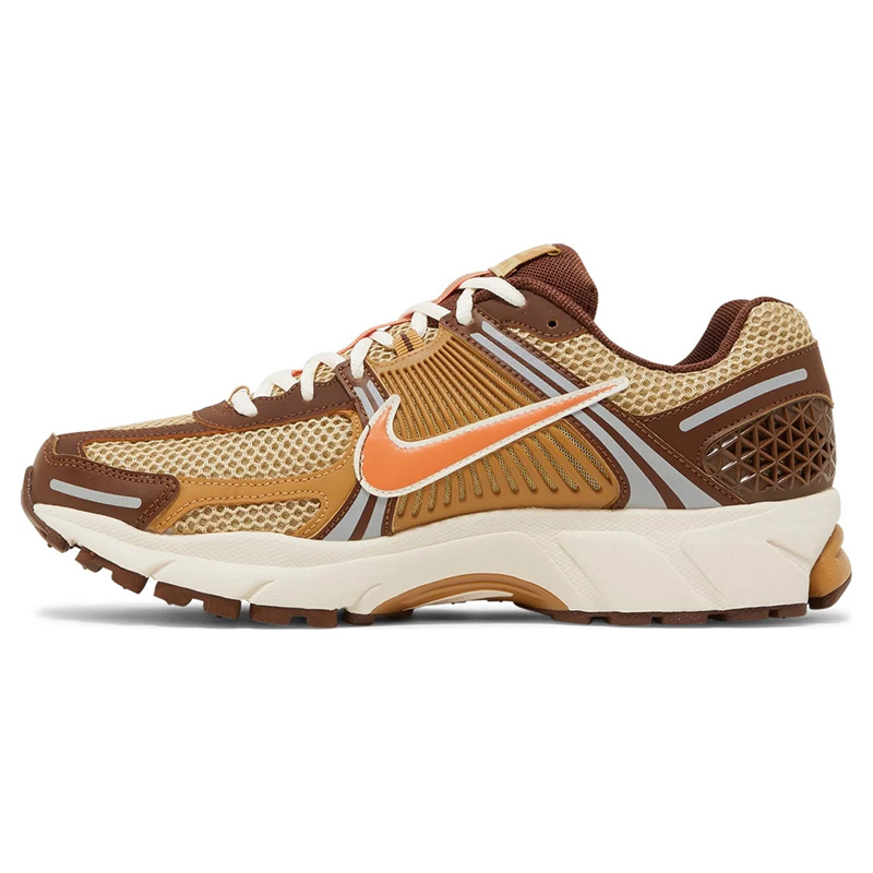 Air Zoom Vomero 5