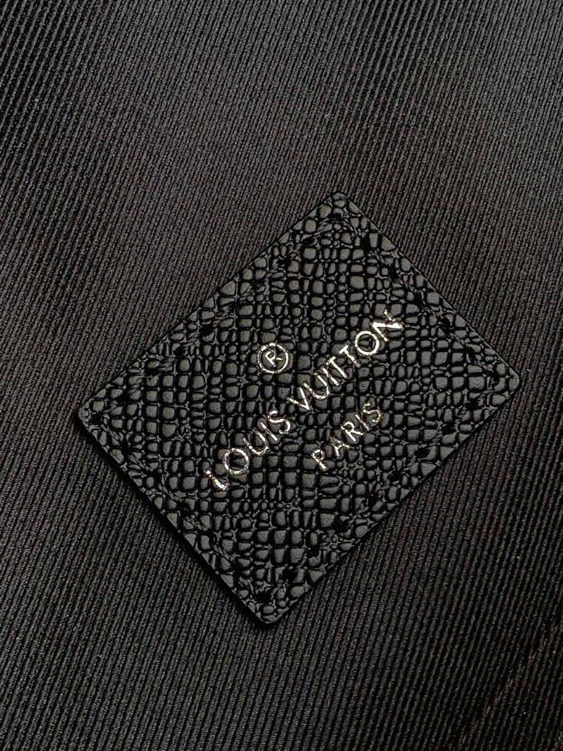 l0*is V*t0n bags m30258 31*44*17.5cm