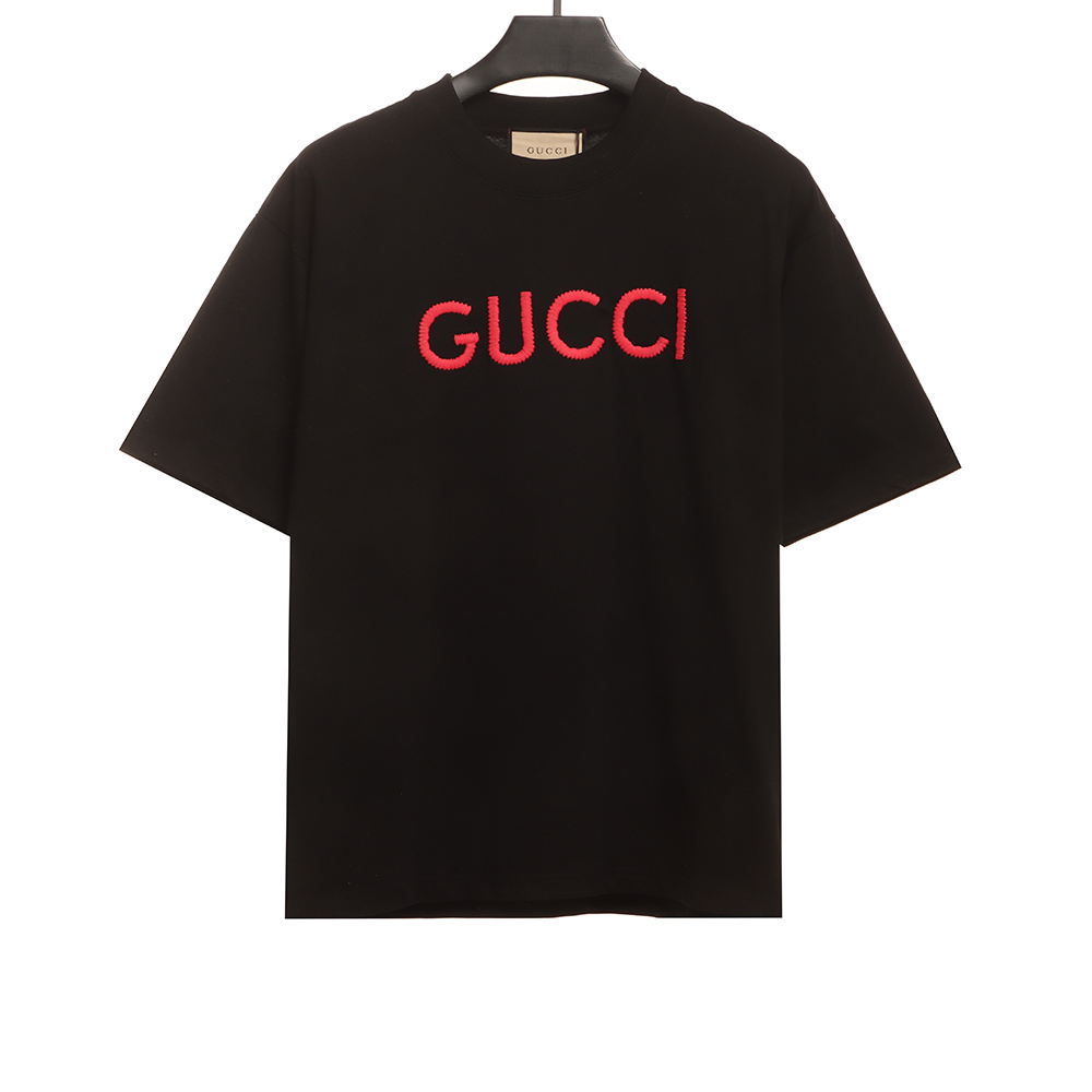 G*u*i embroidered letter short sleeves