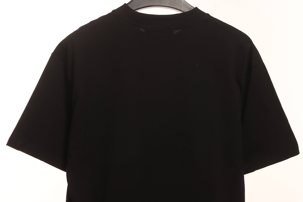 G*u*i embroidered letter short sleeves