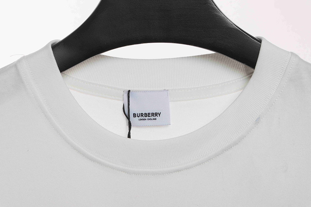 B**rry war horse knight big logo short sleeve cm1