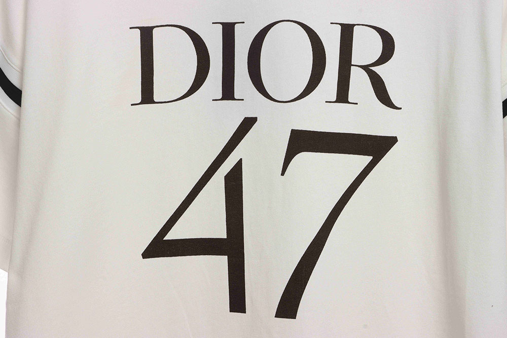 D*or 47 number embroidered short sleeves