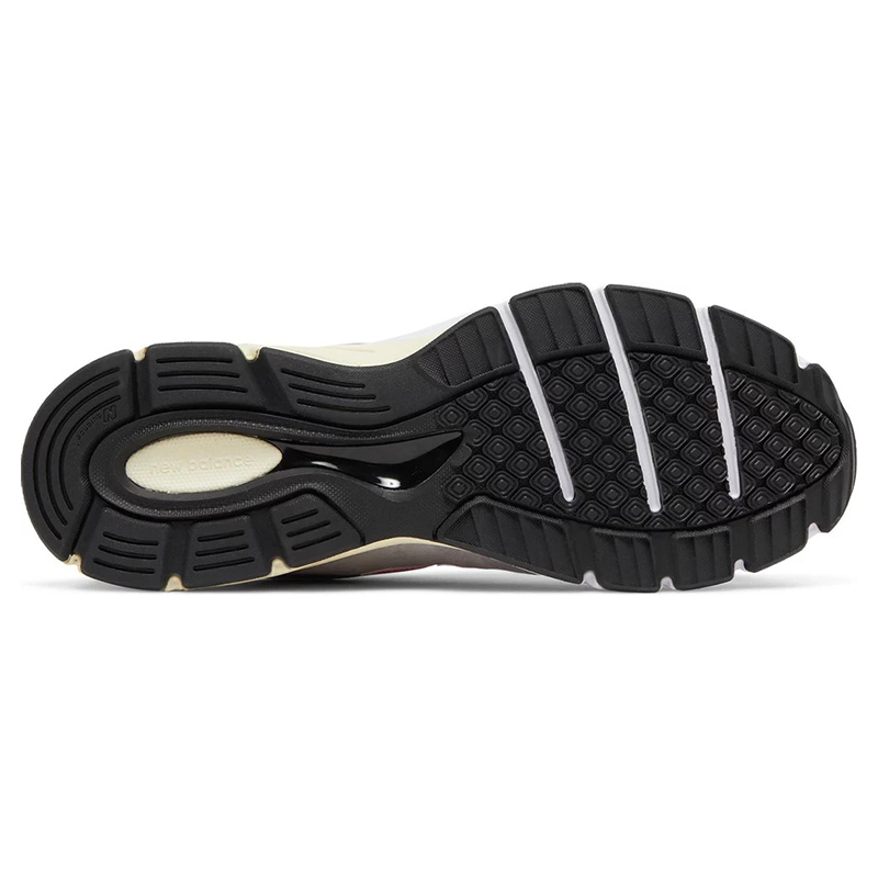 Kith x United Arrows & Sons x 990v4 Made in USA