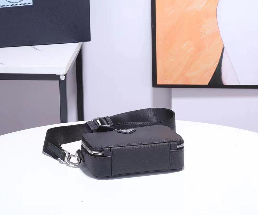 Pra*a bags f0002 12.5*19*5.5cm