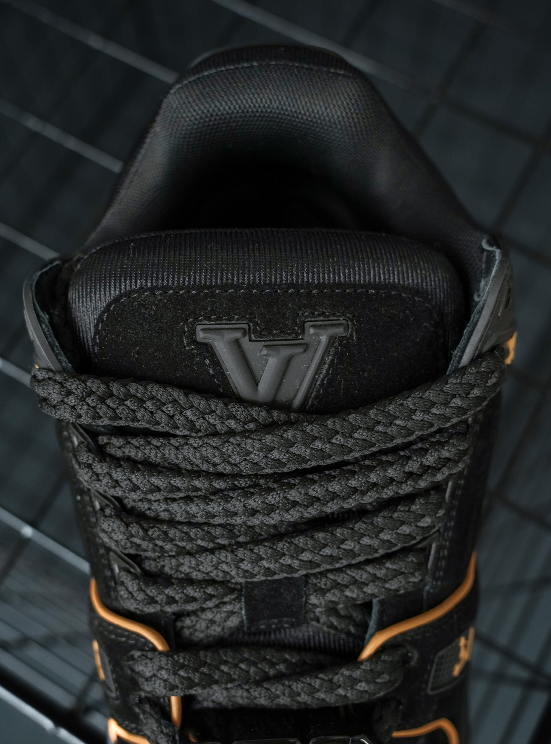 l0*is V*t0n trainer maxi 1abm2y