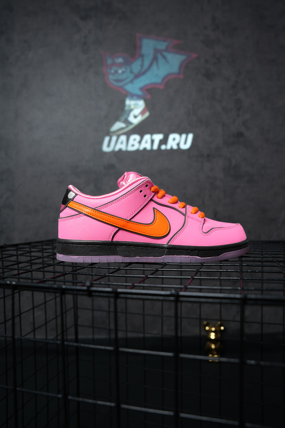 The Powerpuff Girls x Dunk Low Pro SB QS