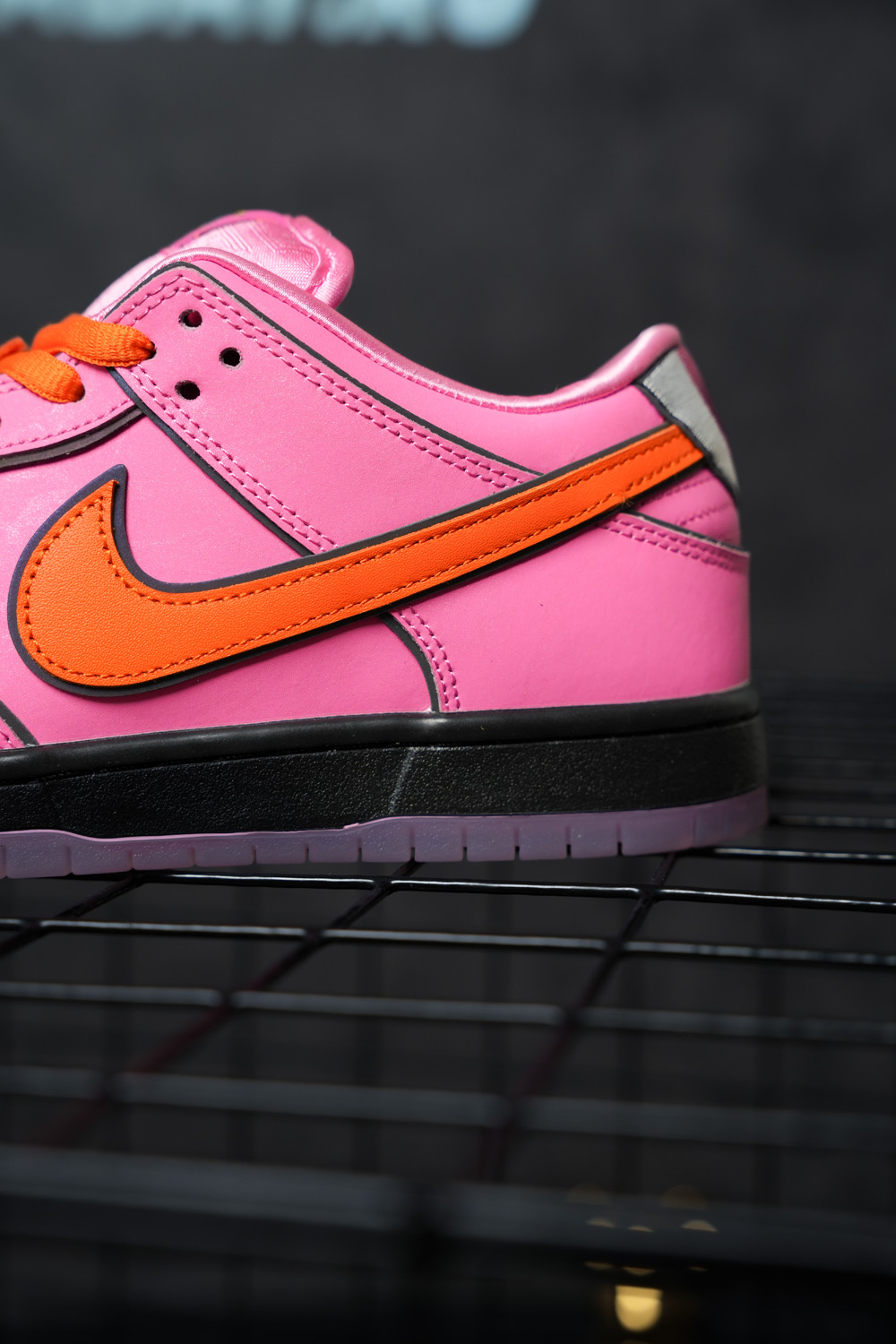 The Powerpuff Girls x Dunk Low Pro SB QS