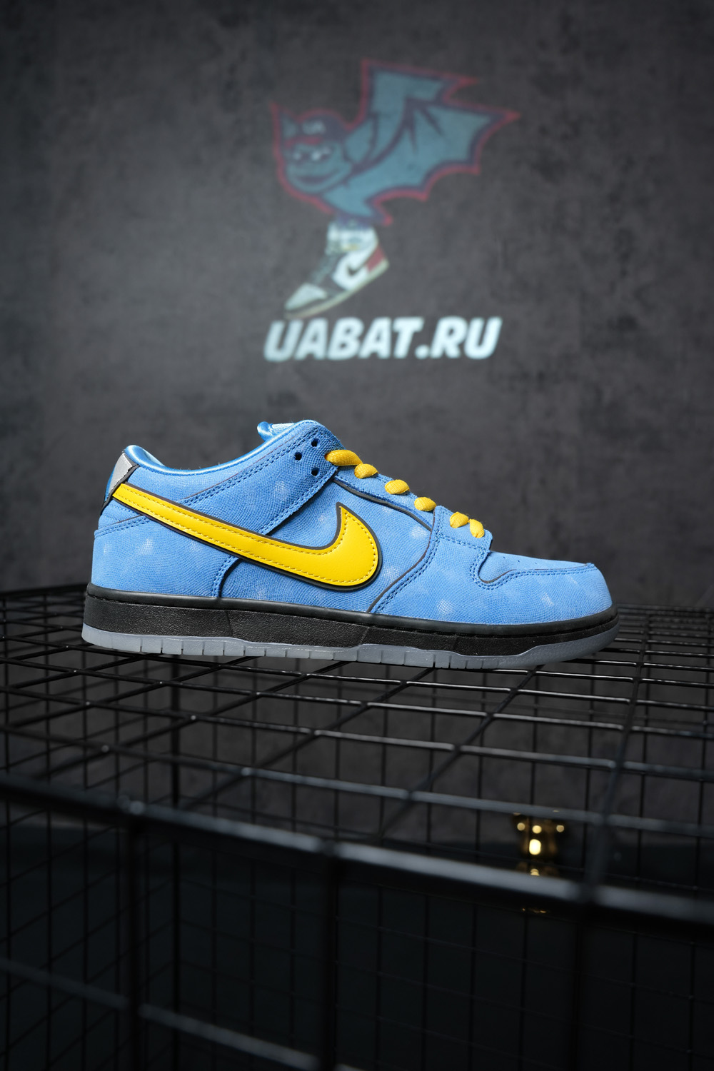 The Powerpuff Girls x Dunk Low Pro SB QS