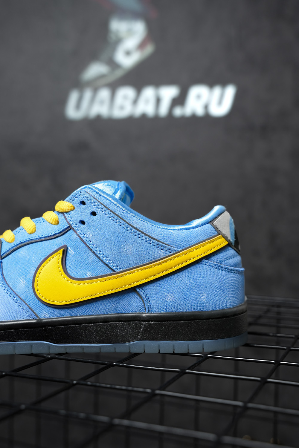 The Powerpuff Girls x Dunk Low Pro SB QS