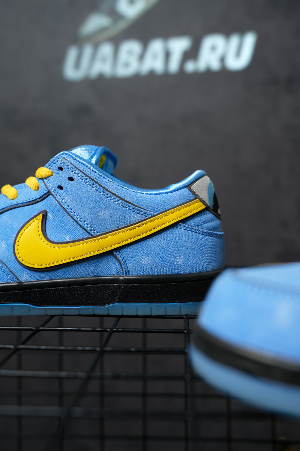 The Powerpuff Girls x Dunk Low Pro SB QS