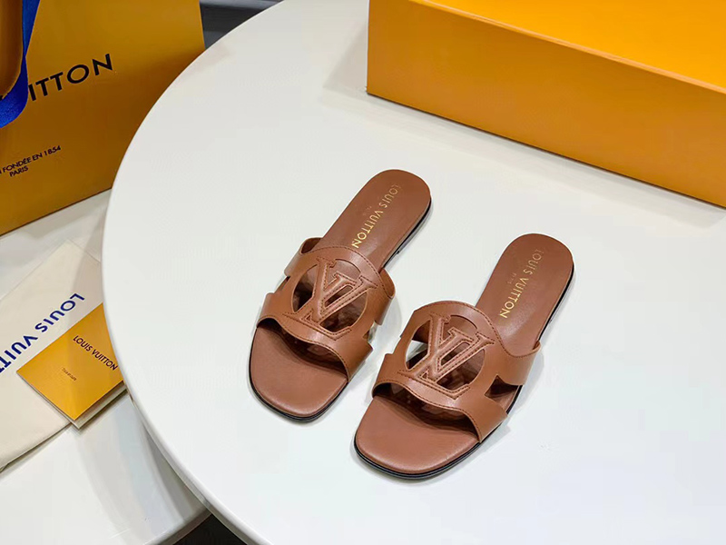 l0*is V*t0n isola flat mule