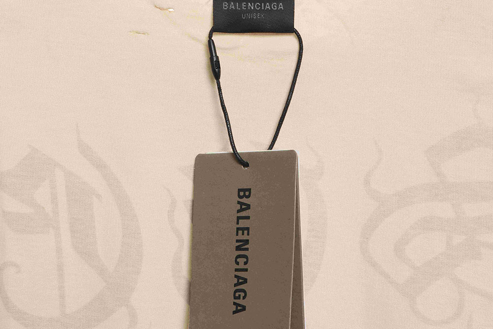 Ba*len*cia*ga distressed muddy sanskrit printed short sleeves tsk2