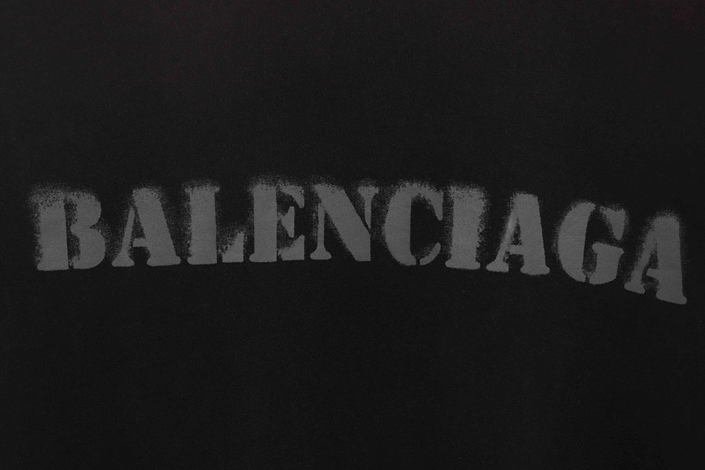 Ba*len*cia*ga blurred logo short sleeves tsk 1