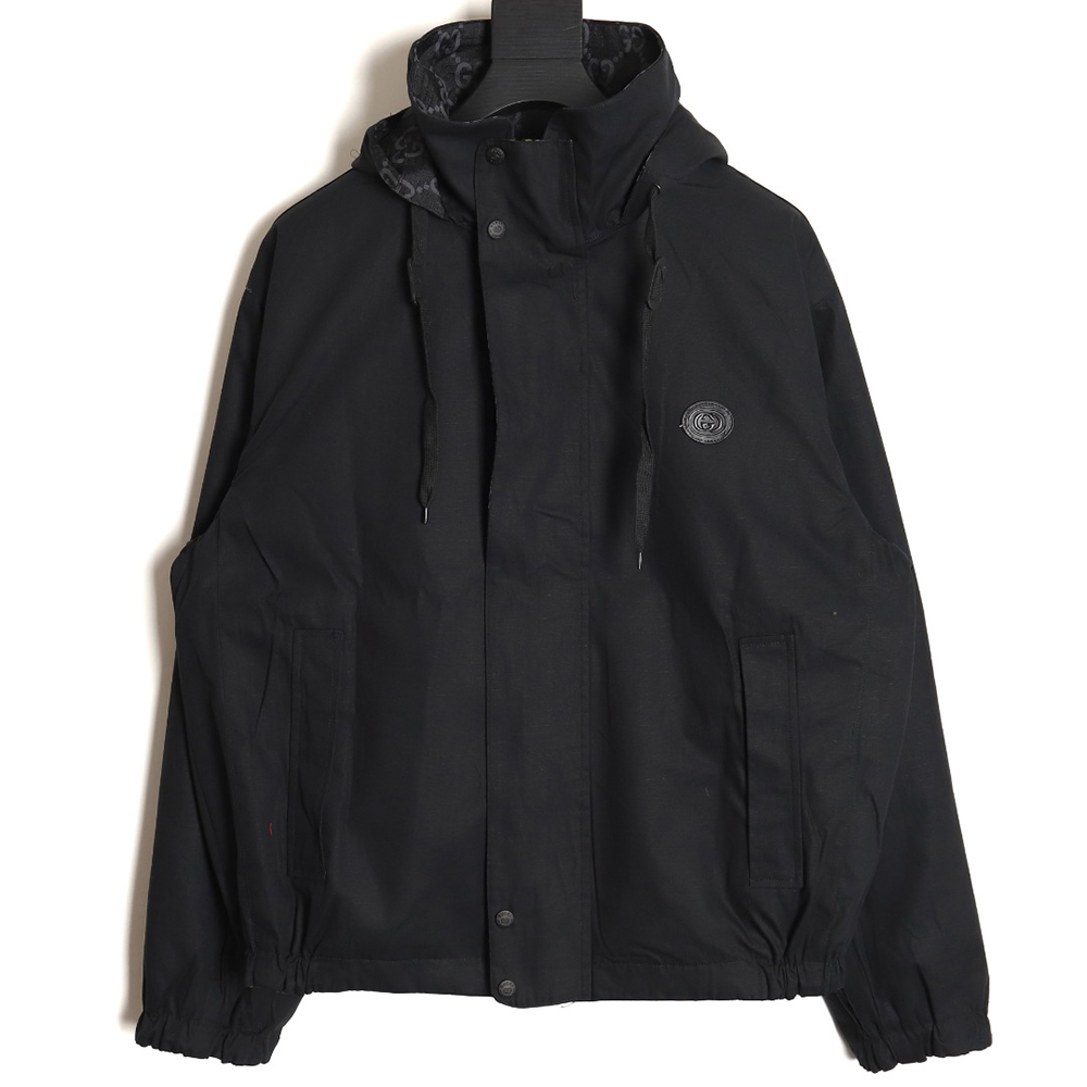 G*u*i reversible presbyopic dragon plaid jacket