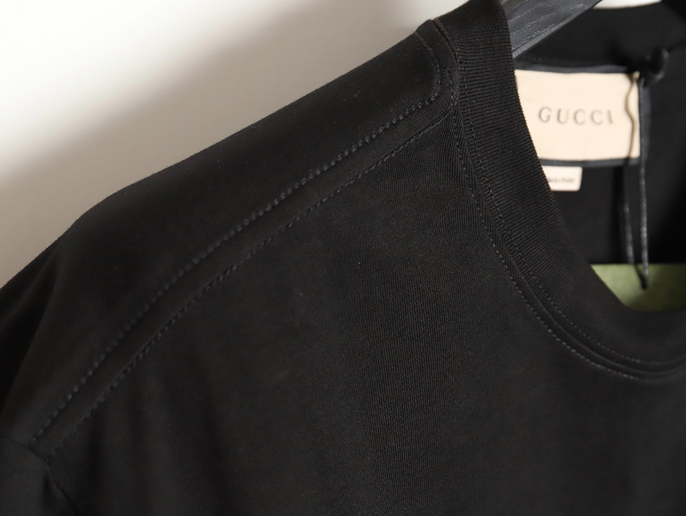 G*u*i classic rainbow logo wide t-shirt tsk1