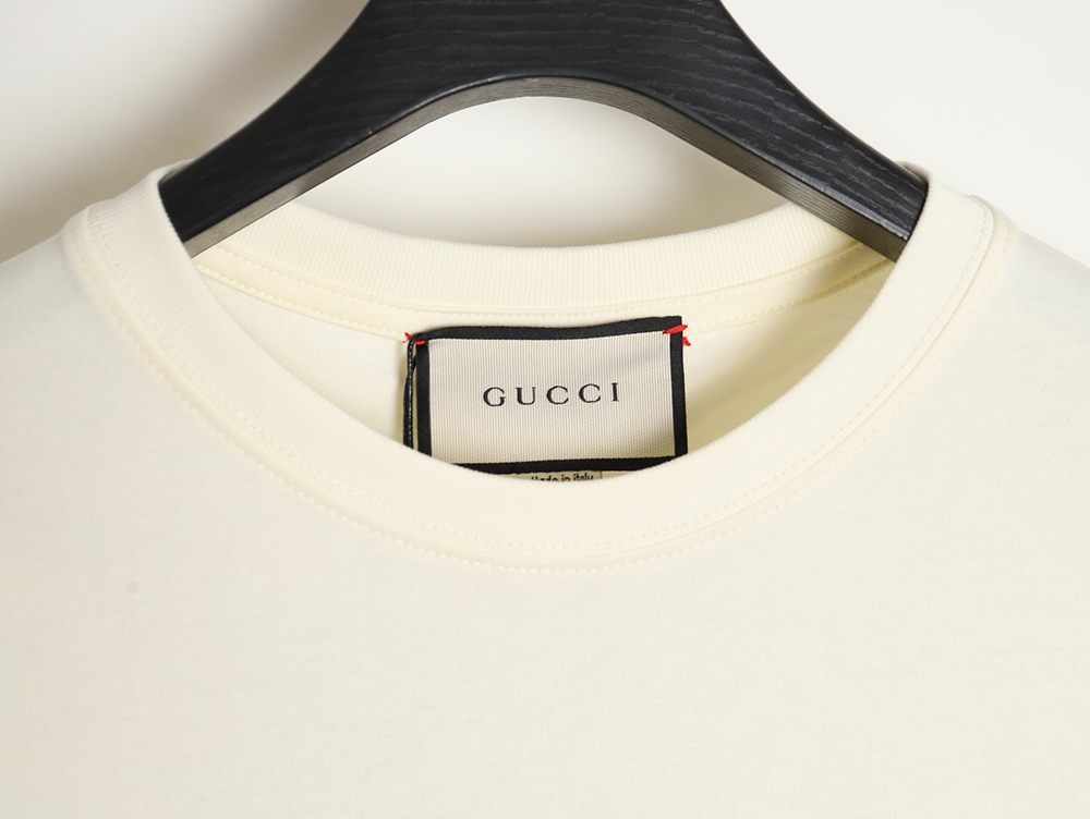 G*u*i capsule collection love print short sleeves