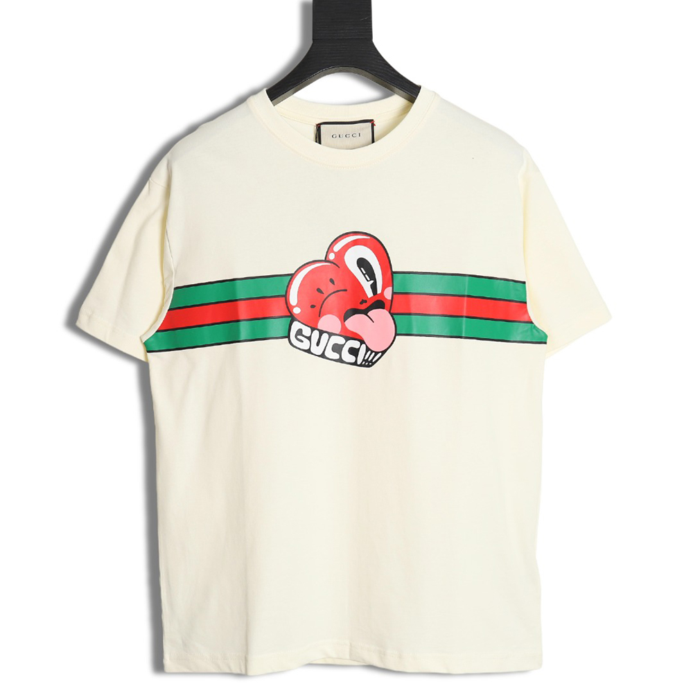 G*u*i capsule collection love print short sleeves