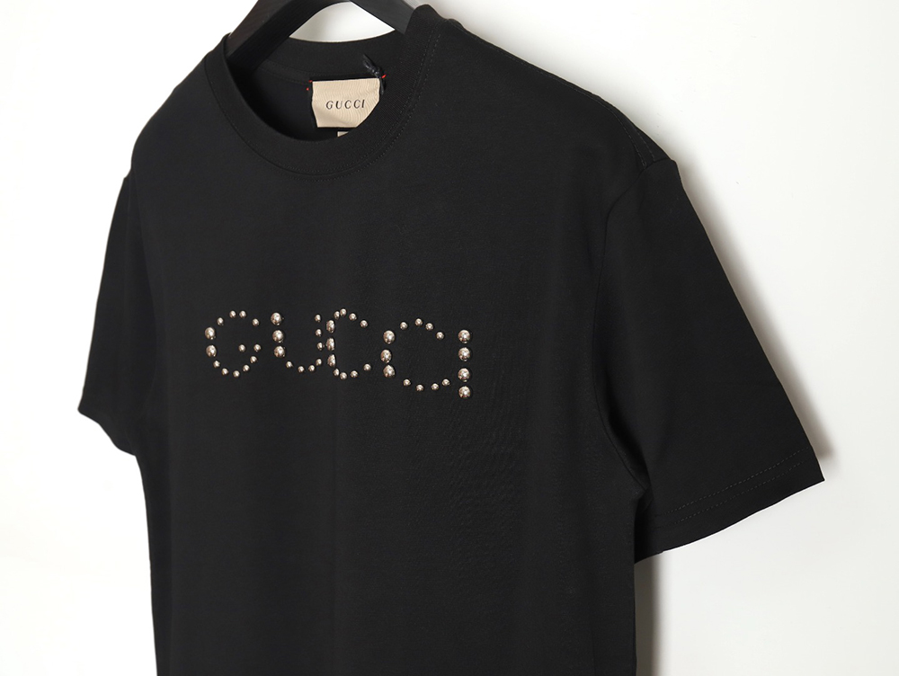 G*u*i early spring new rivet logo round neck t-shirt tsk1