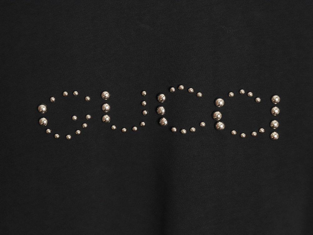 G*u*i early spring new rivet logo round neck t-shirt tsk1