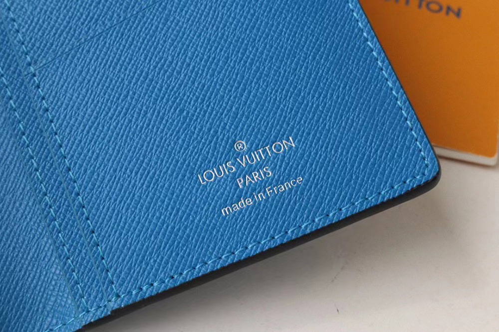 l0*is V*t0n wallets m30297 9.9*19*2cm