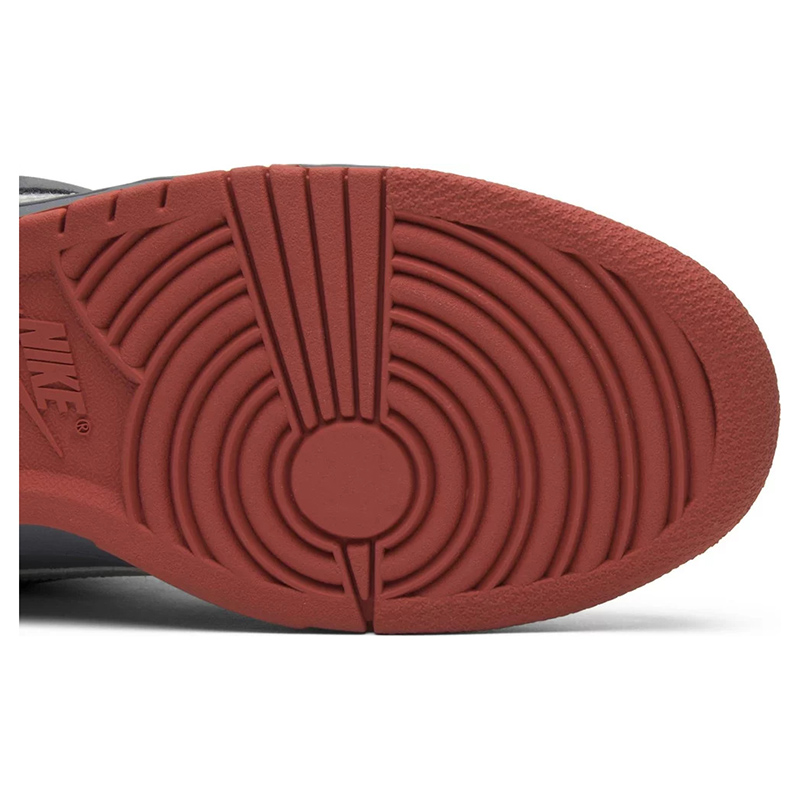 Jeff Staple x Dunk Low Pro SB