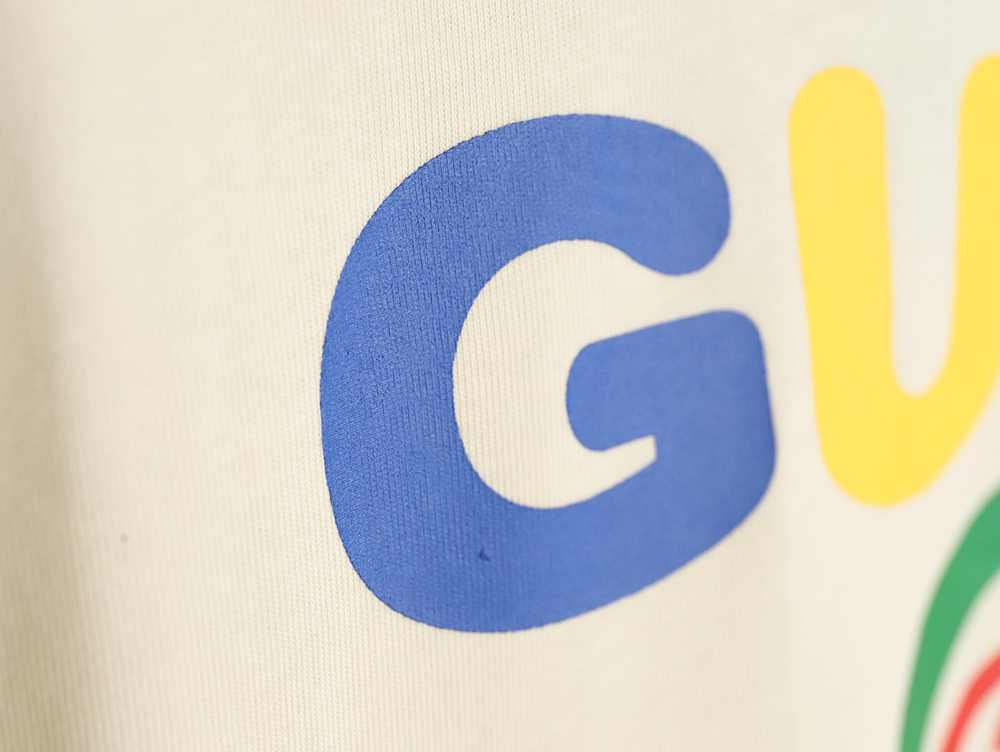 G*u*i 24ss rainbow letter print short sleeves