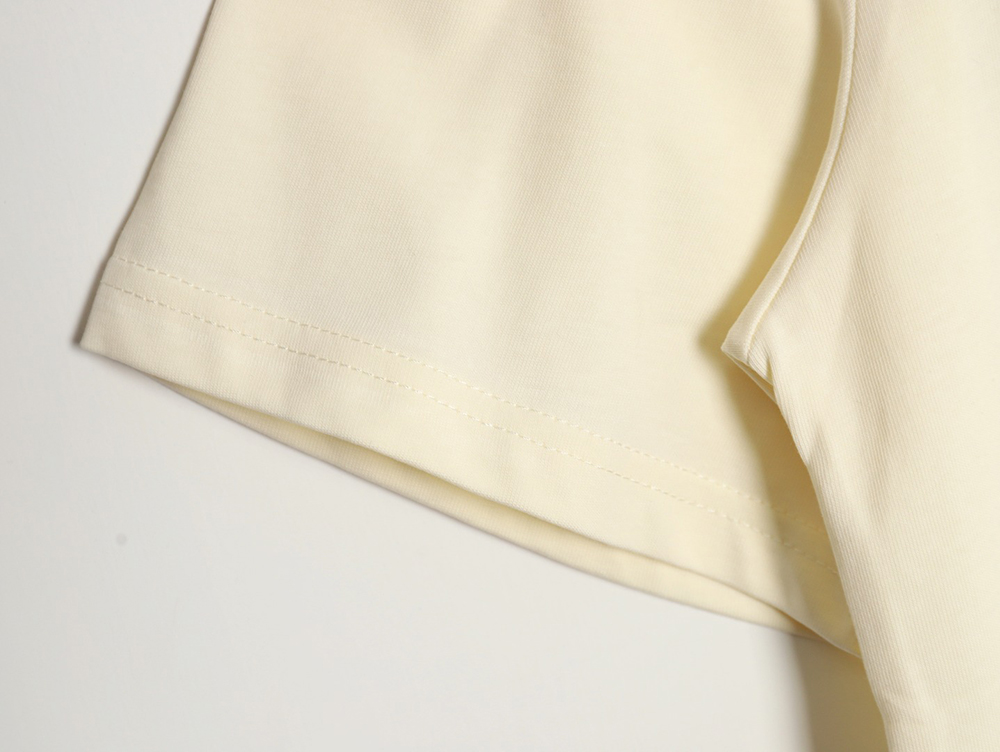 G*u*i 24ss rainbow letter print short sleeves