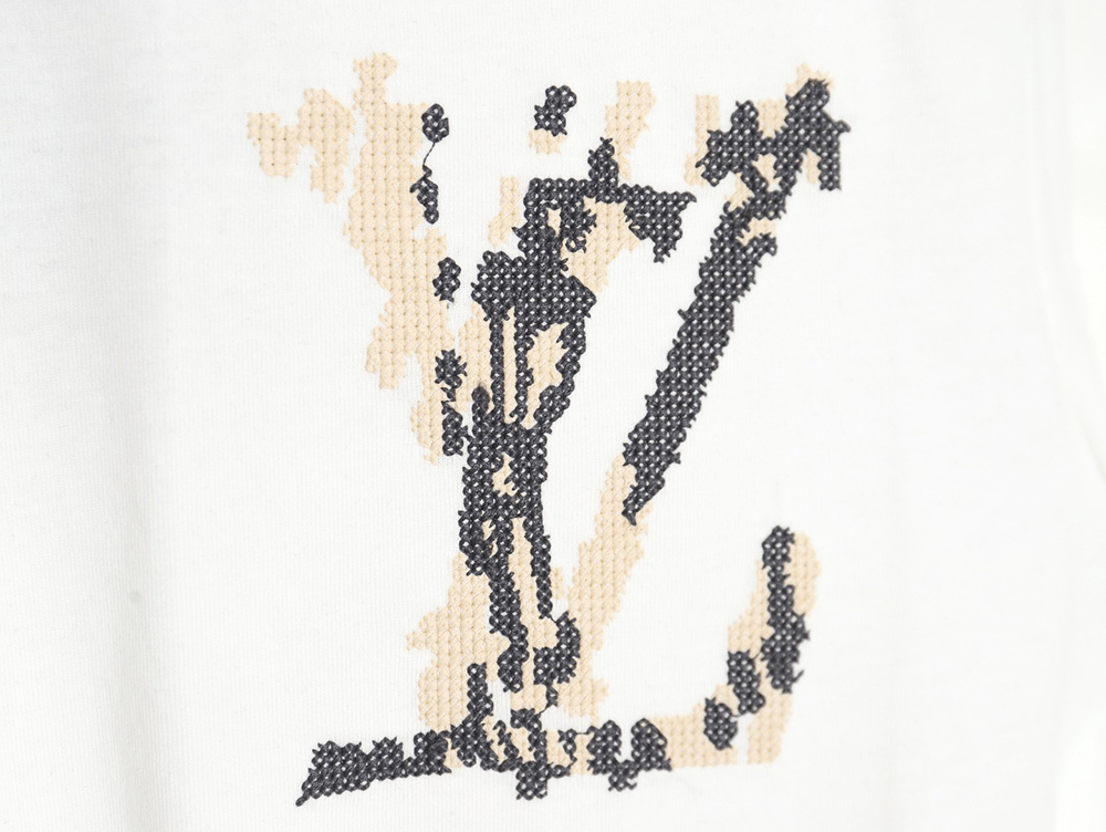 l0*is V*t0n cross-stitch monogram short-sleeve