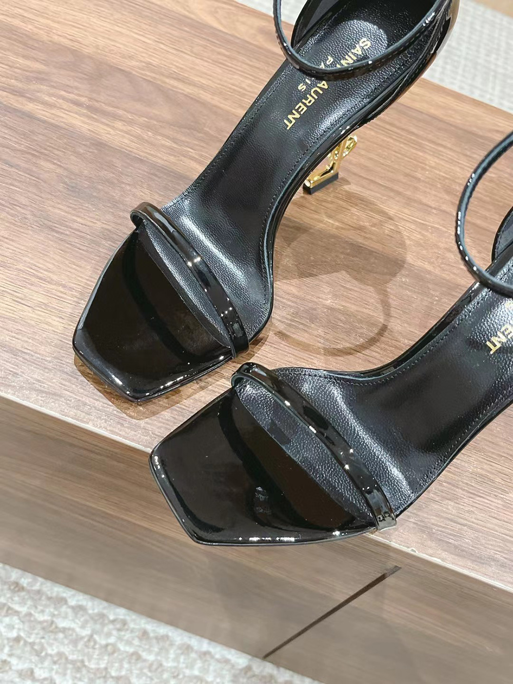 Sa**t Lau*nt opyum sandals in patent leather h:105mm