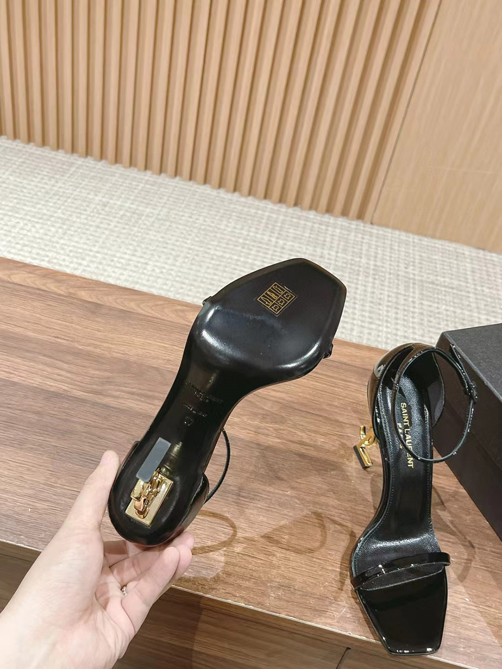 Sa**t Lau*nt opyum sandals in patent leather h:105mm