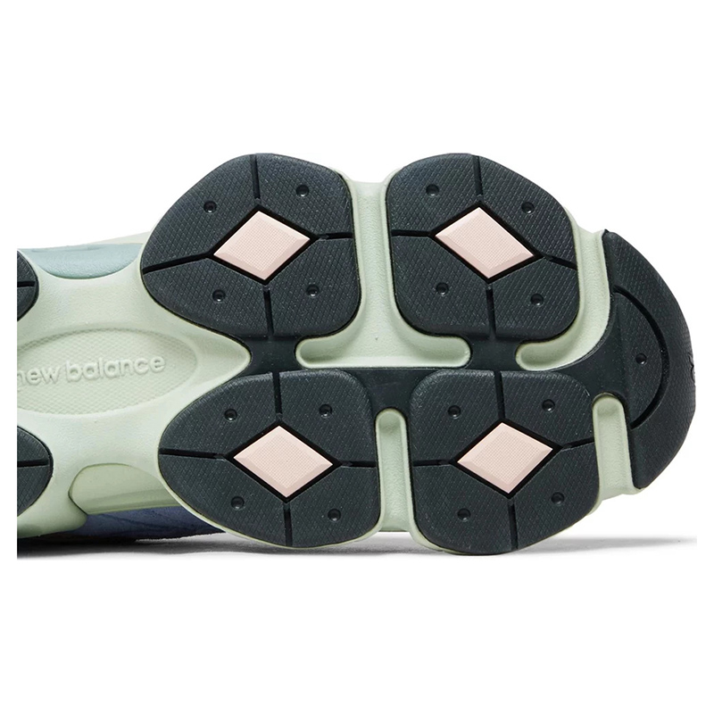 The Whitaker Group x 9060 