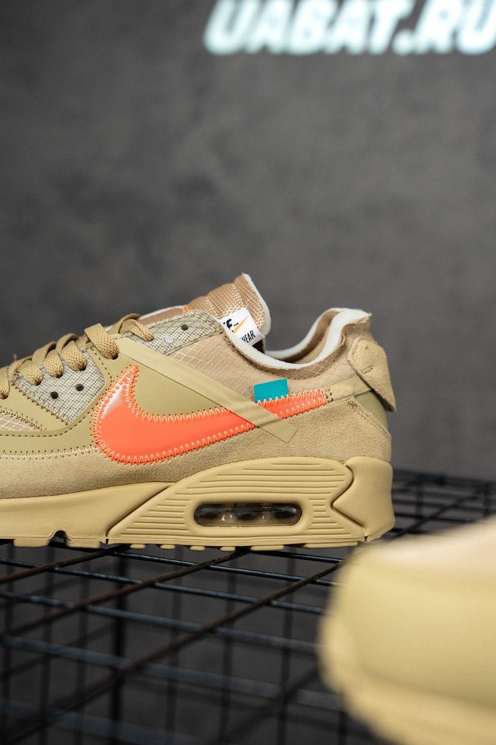 Off-White x Air Max 90 