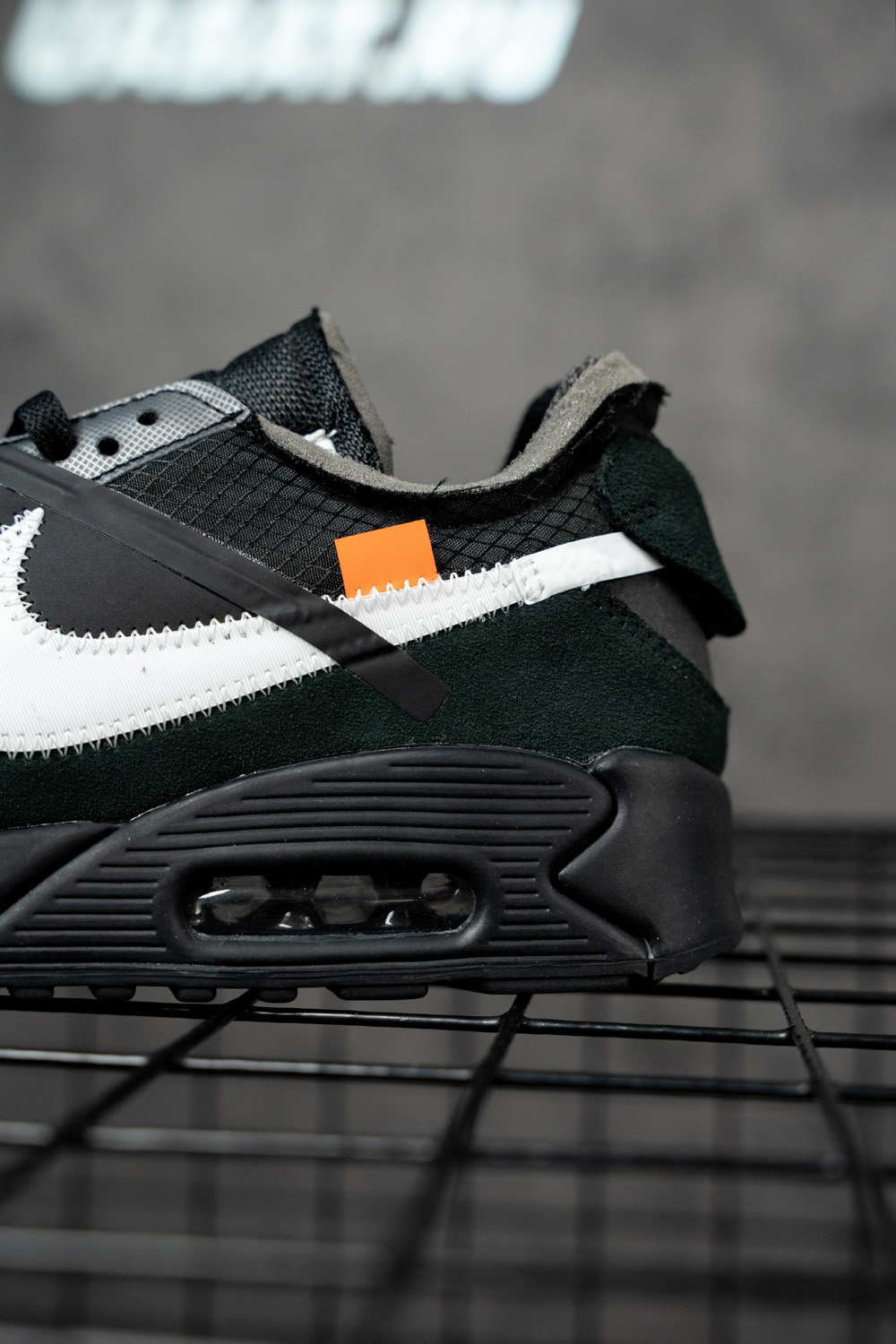 Off-White x Air Max 90 
