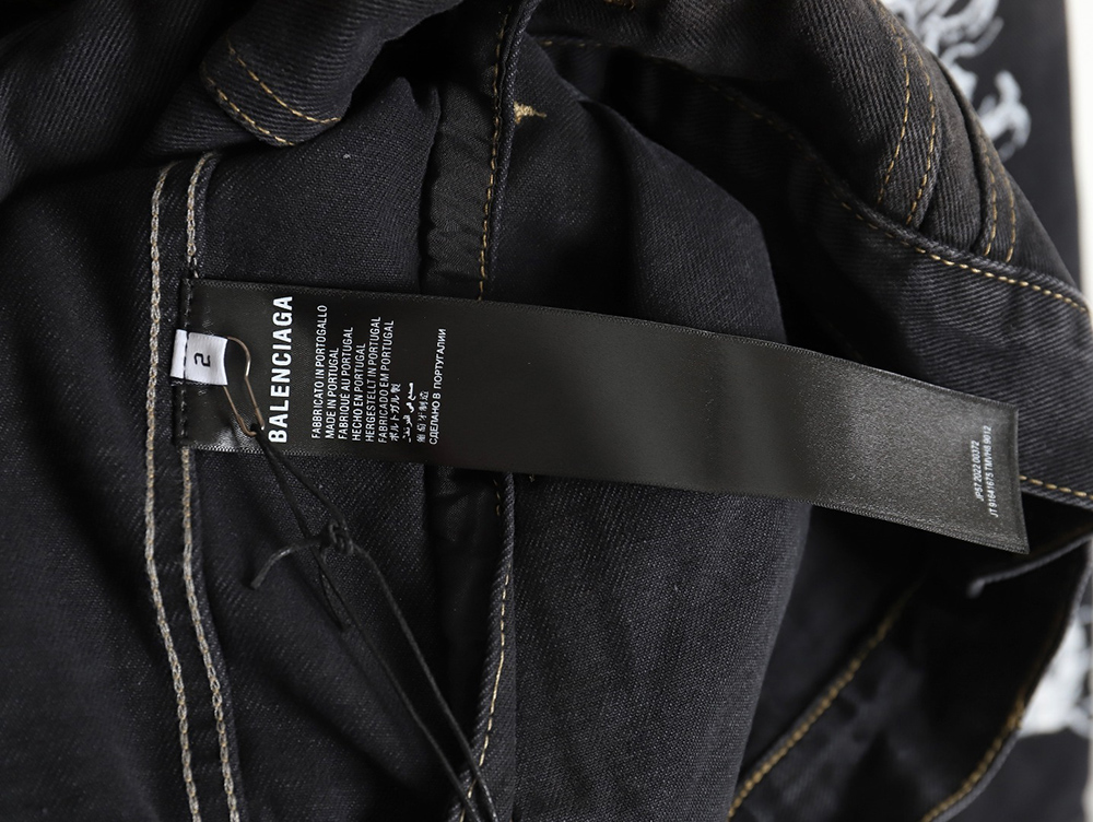 Ba*len*cia*ga 24ss year of the dragon limited graffiti denim jacket