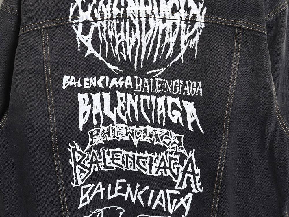 Ba*len*cia*ga 24ss year of the dragon limited graffiti denim jacket