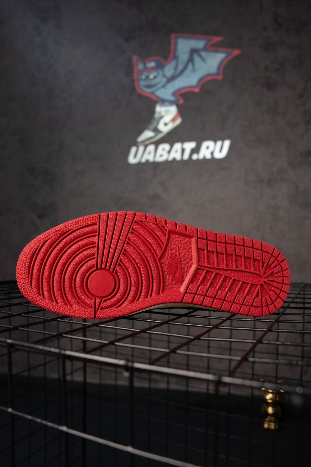 Air Jordan 1 Retro Low OG x Trophy Room "Away"