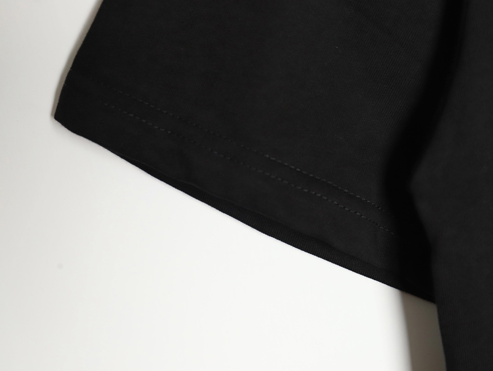 G*u*i 24ss three-dimensional block print t-shirt tsk1